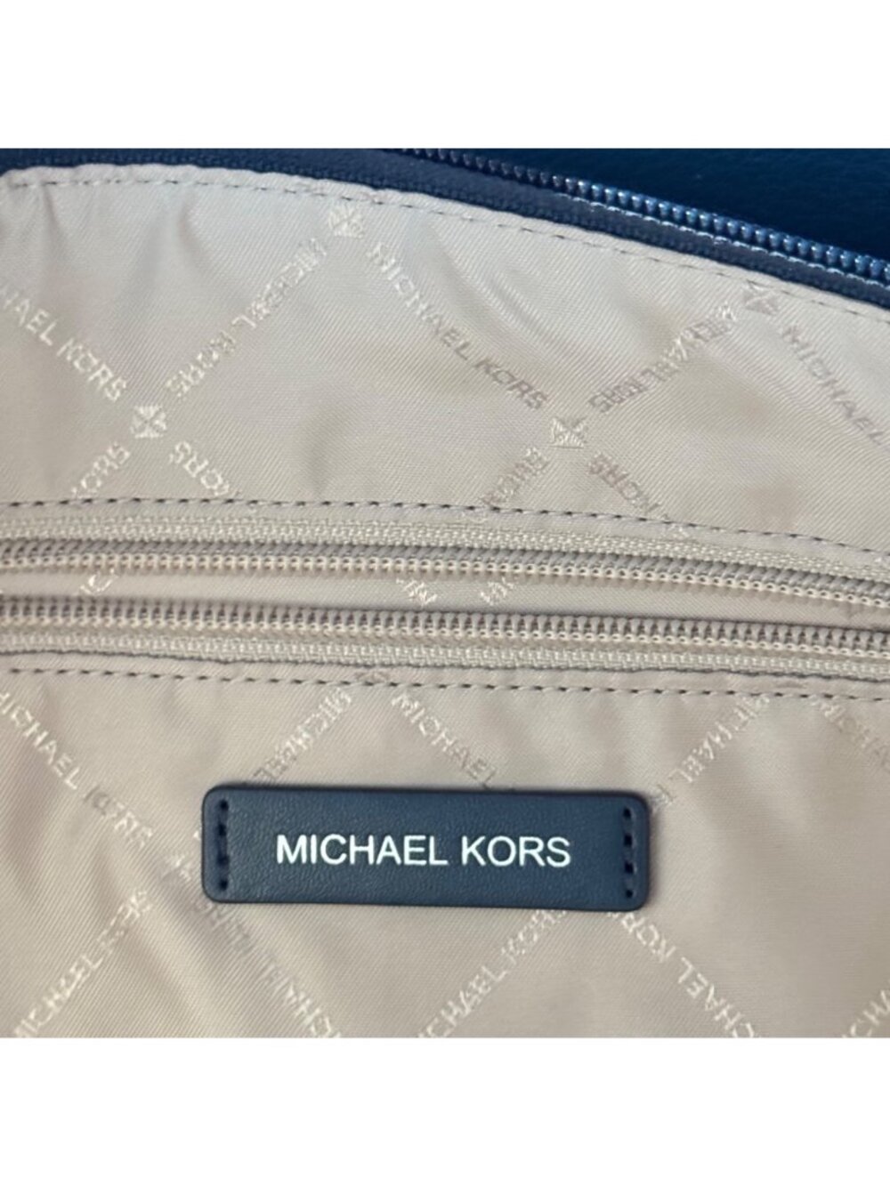 Michael Kors Blue Pebbled Leather Tote Bag Snap Closure & Dual Shoulder Straps - Picture 10 of 14